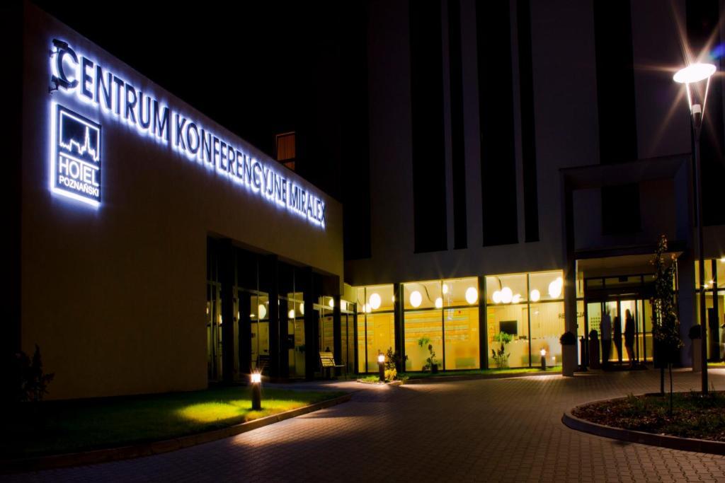 Hotel Poznanski A2 Lubon Exterior photo